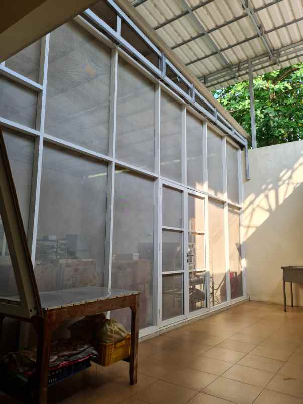 dijual rumah di graha padma semarang