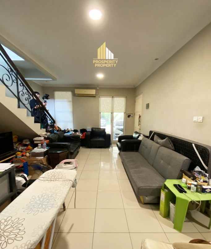 dijual rumah di magnolia village gading serpong