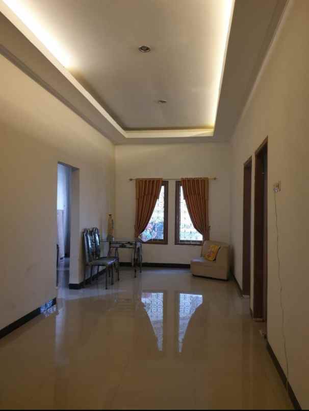 dijual rumah di ngaliyan semarang