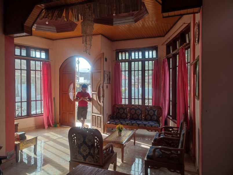 dijual rumah dijual rumah di jln raya