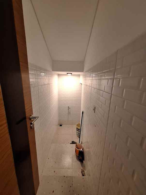 dijual rumah duren sawit jaktim