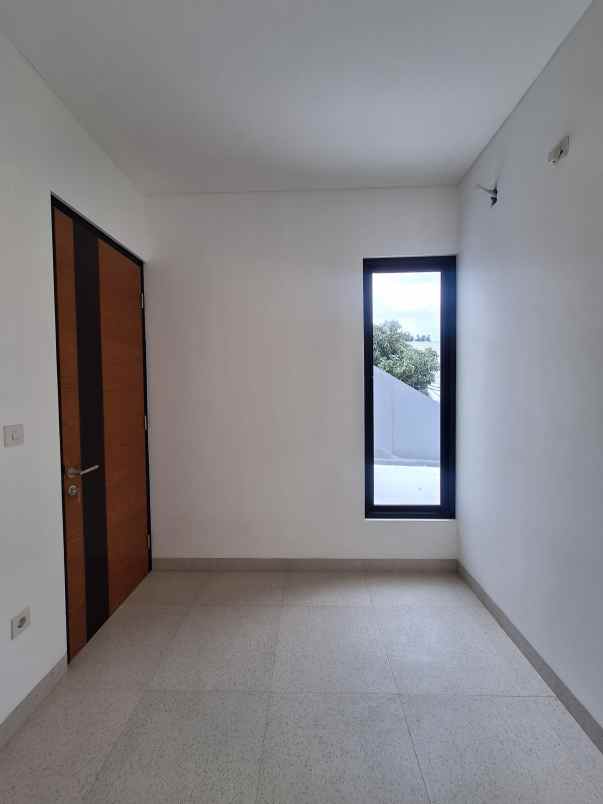 dijual rumah duren sawit jaktim