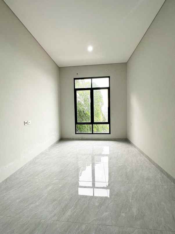 dijual rumah duren sawit jaktim