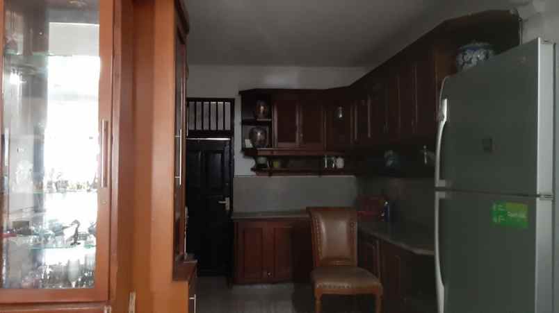 dijual rumah duren sawit klender