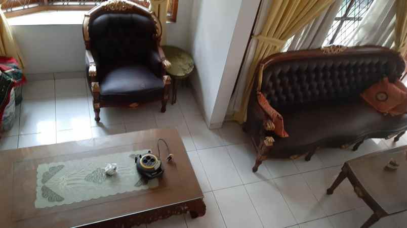 dijual rumah duren sawit klender