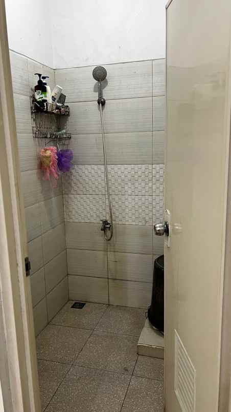 dijual rumah duren seribu bojongsari depok