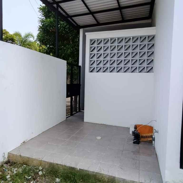 dijual rumah gading pantai