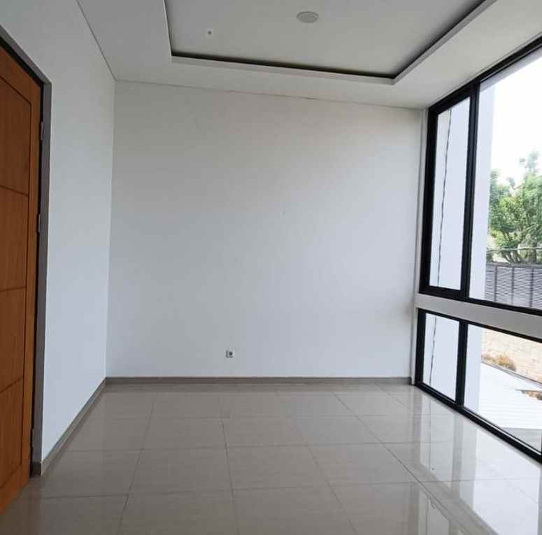 dijual rumah gading pantai