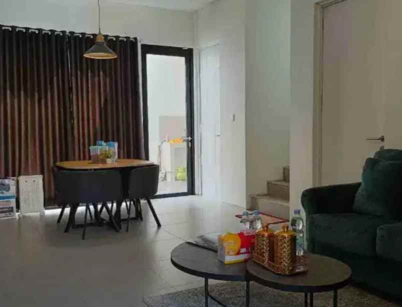 dijual rumah garden at candi sawangan