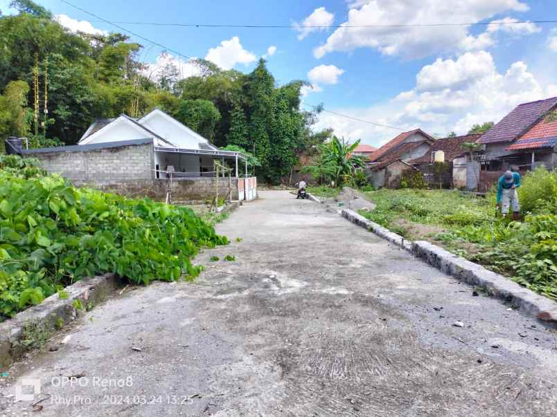 dijual rumah gatak 2 selomartani
