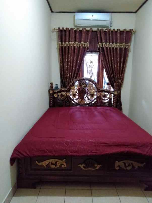 dijual rumah gatam kel hj mena kec