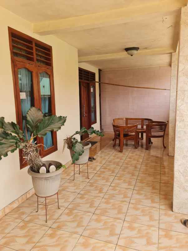 dijual rumah gatam kel hj mena kec