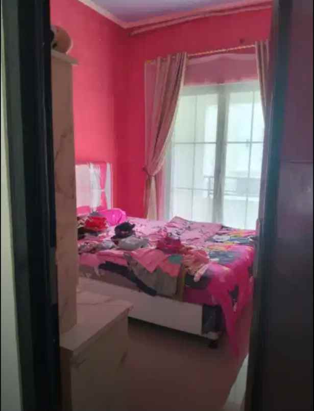 dijual rumah geneve residence depok
