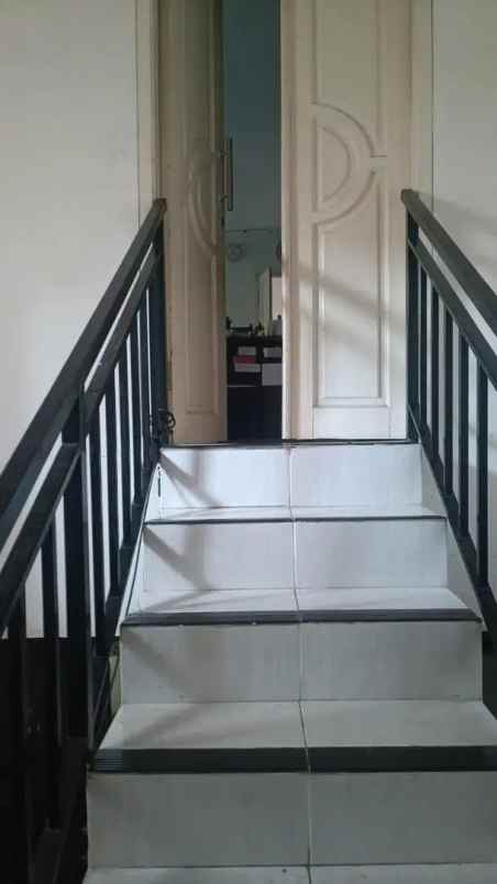 dijual rumah graha bintaro
