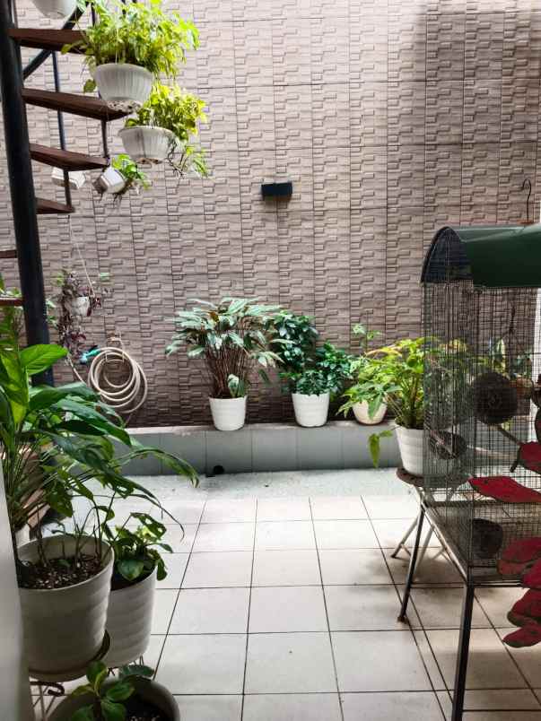 dijual rumah graha raya bintaro