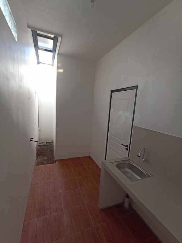 dijual rumah grand arjuna village