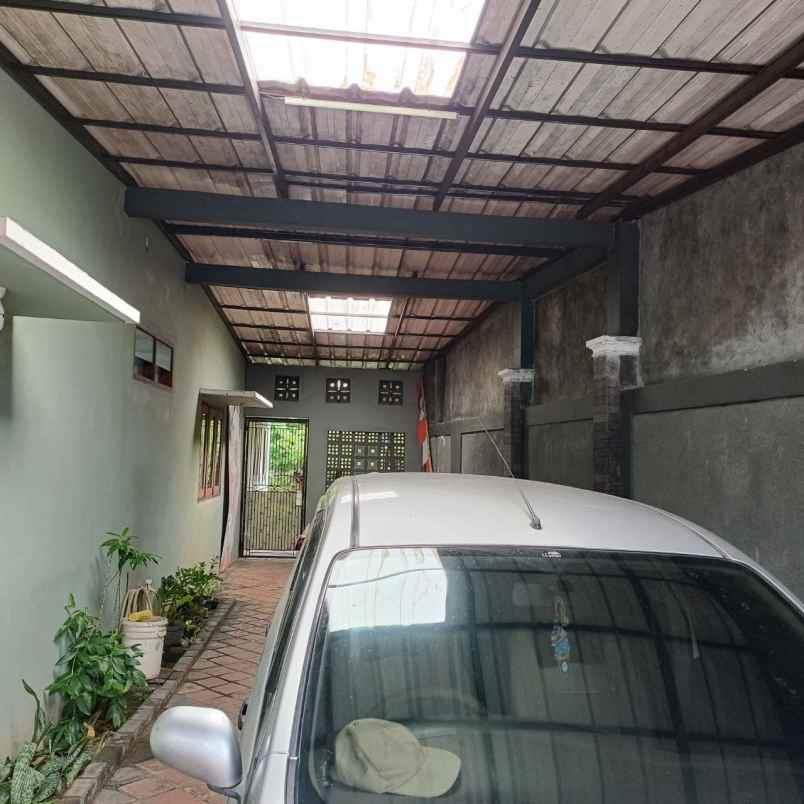 dijual rumah grogol limo