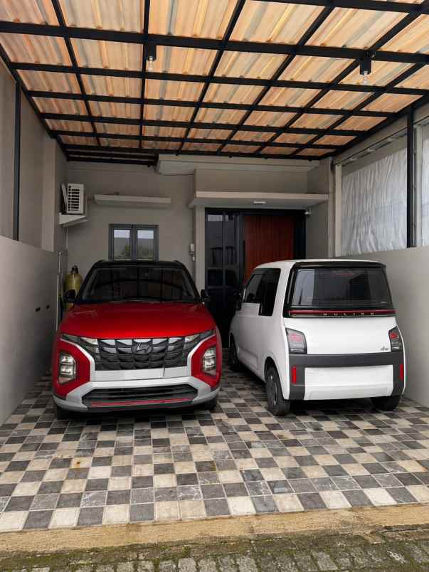 dijual rumah gunung anyar tambak modern
