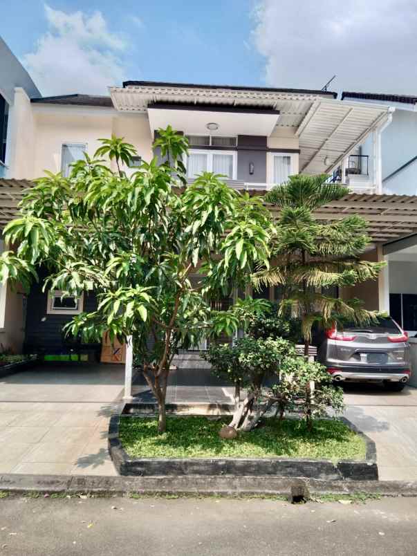dijual rumah harapan indah