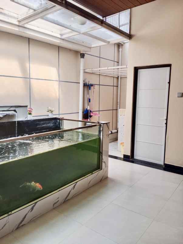 dijual rumah harapan indah