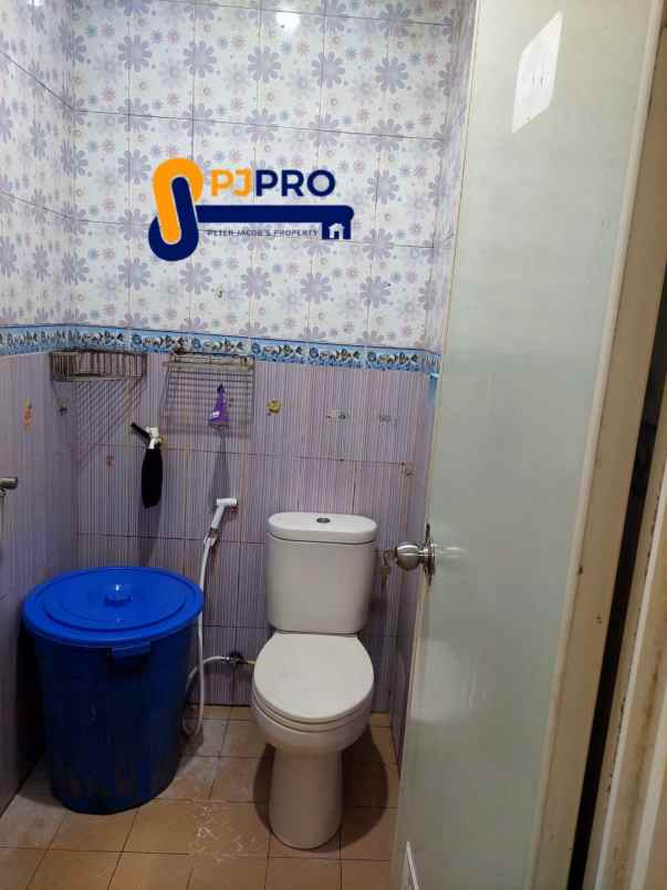dijual rumah harapan indah