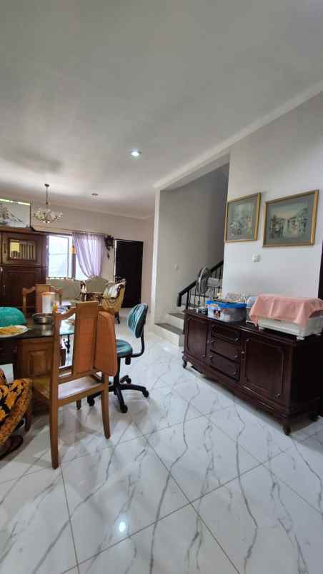 dijual rumah imperial gading sukapura