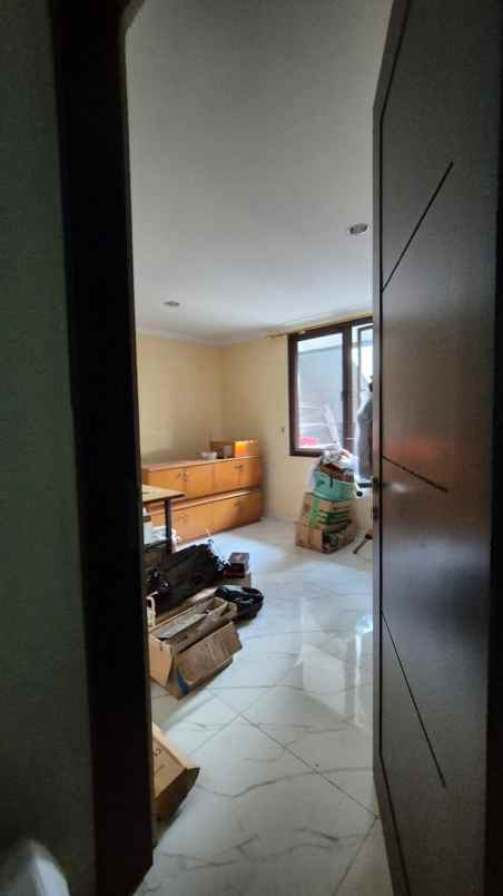 dijual rumah imperial gading sukapura