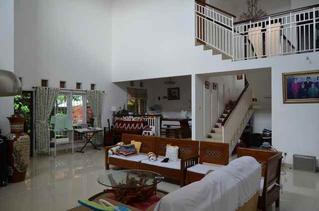 dijual rumah jagakarsa