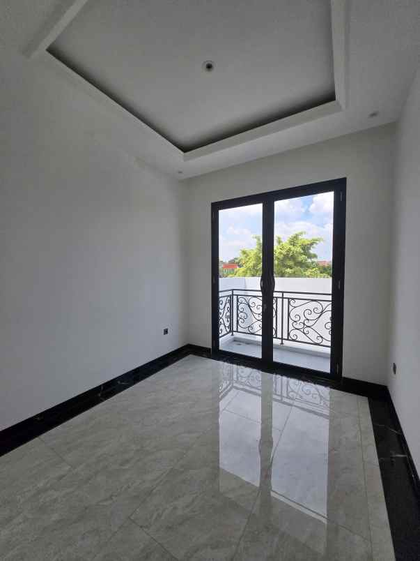 dijual rumah jagakarsa jakarta selatan