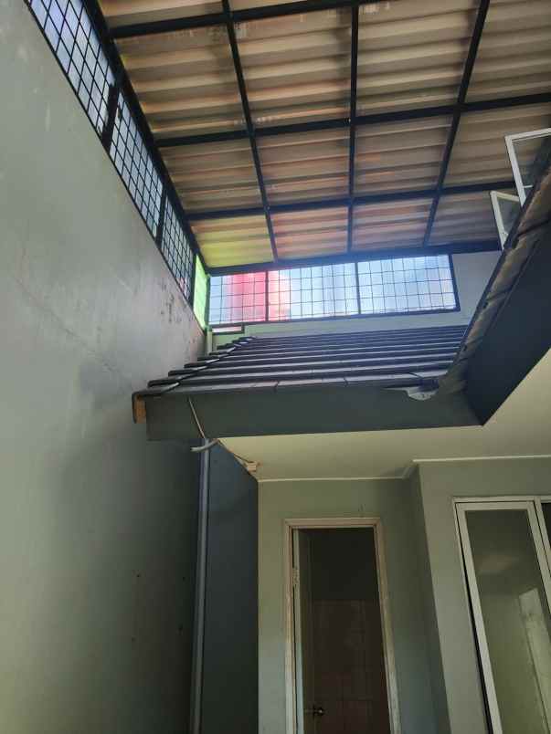 dijual rumah jakarta garden city