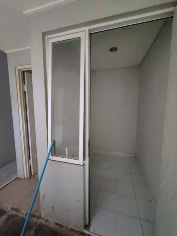 dijual rumah jakarta garden city