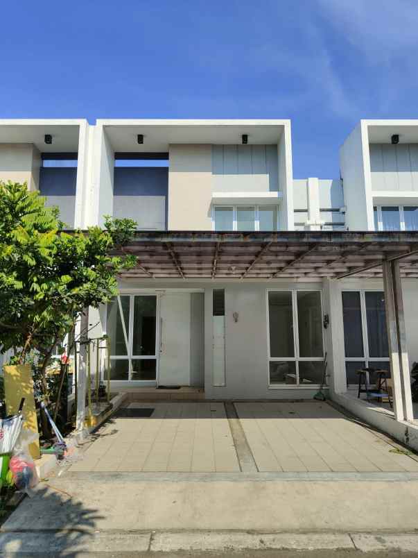 dijual rumah jakarta garden city