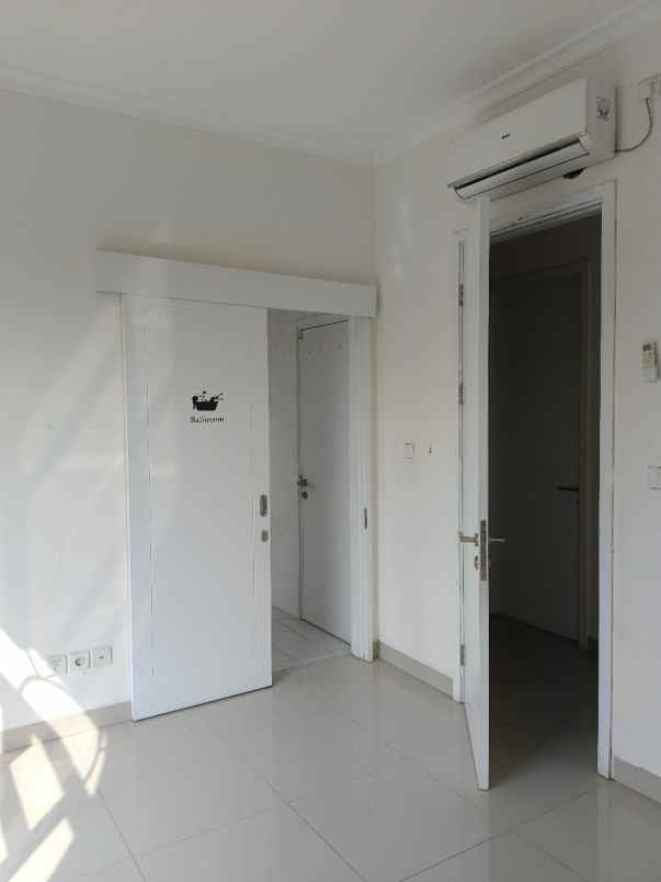 dijual rumah jakarta garden city cakung