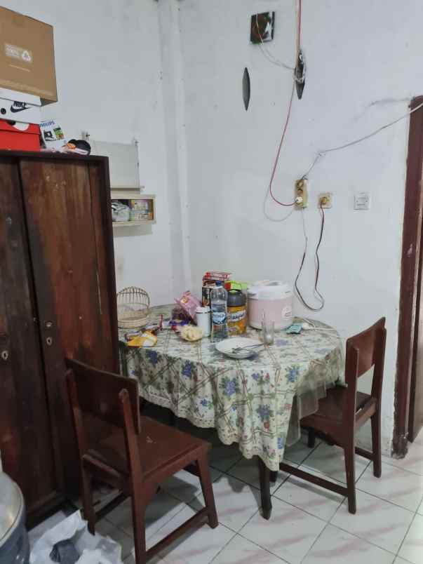 dijual rumah jalan bungur jakarta selatan