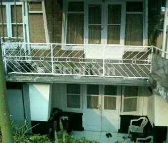 dijual rumah jalan cihampelas kec