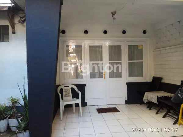 dijual rumah jalan cihampelas kec