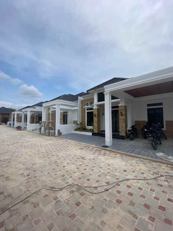 dijual rumah jalan cipta karya pekanbaru