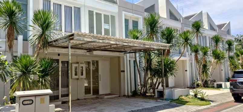 dijual rumah jalan grand pakuwon