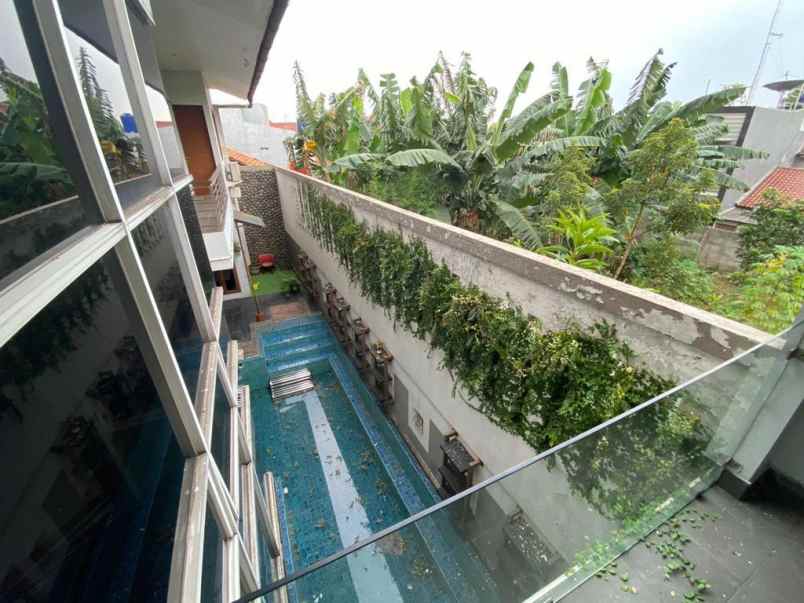 dijual rumah jalan kebagusan raya jakarta