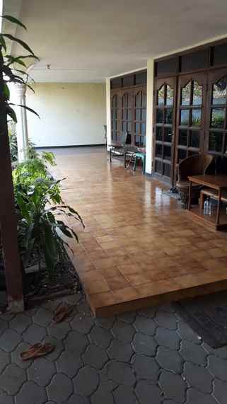 dijual rumah jalan kutai