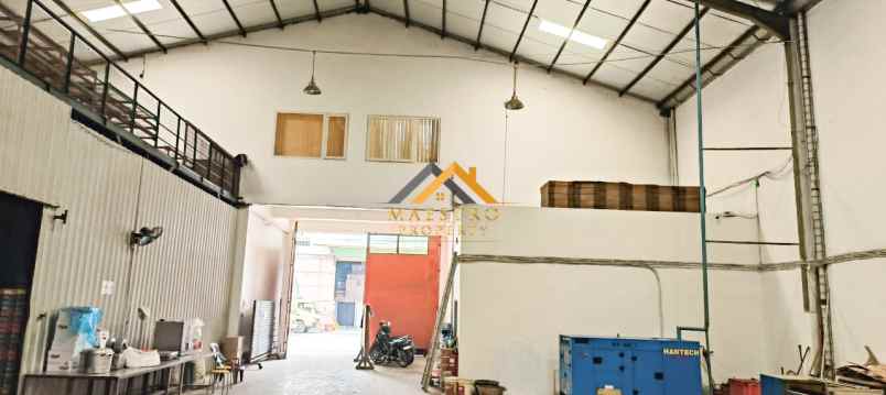 dijual rumah jalan letda sujono