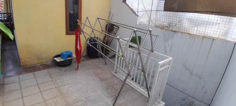 dijual rumah jalan mitra lestari iv