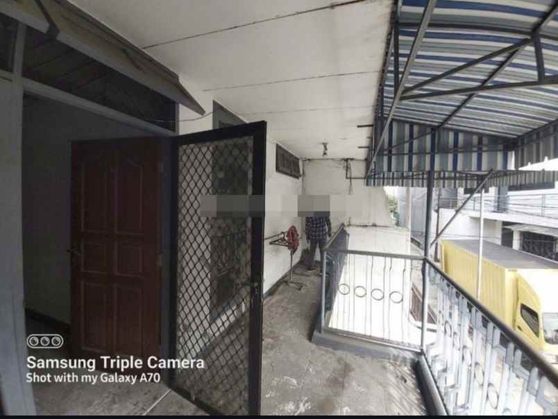 dijual rumah ji arwana jembatan dua