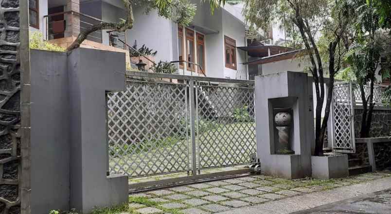 dijual rumah ji villa tidar indah