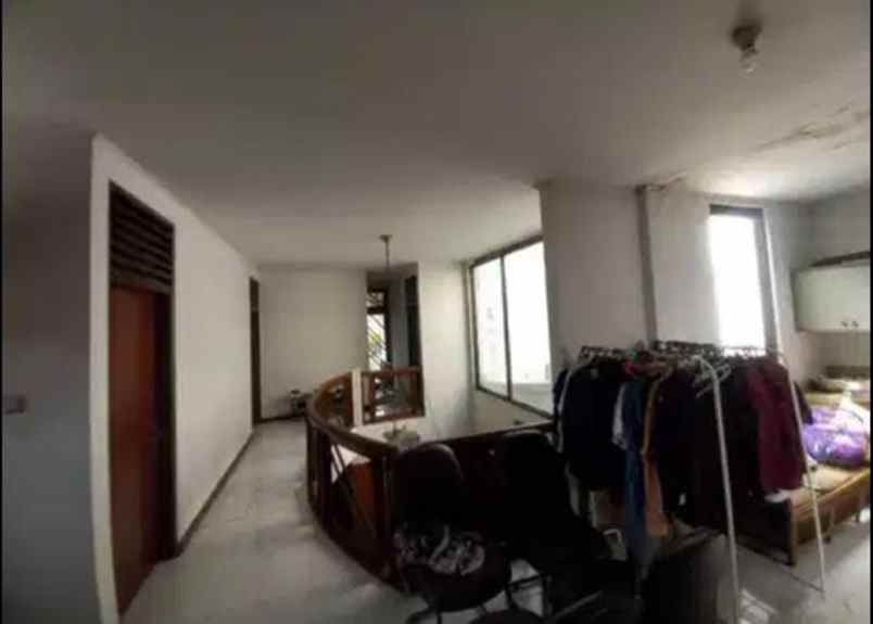 dijual rumah jl asem baris raya kebon