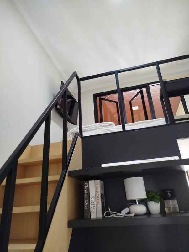 dijual rumah jl bunga vinolia lowokwaru