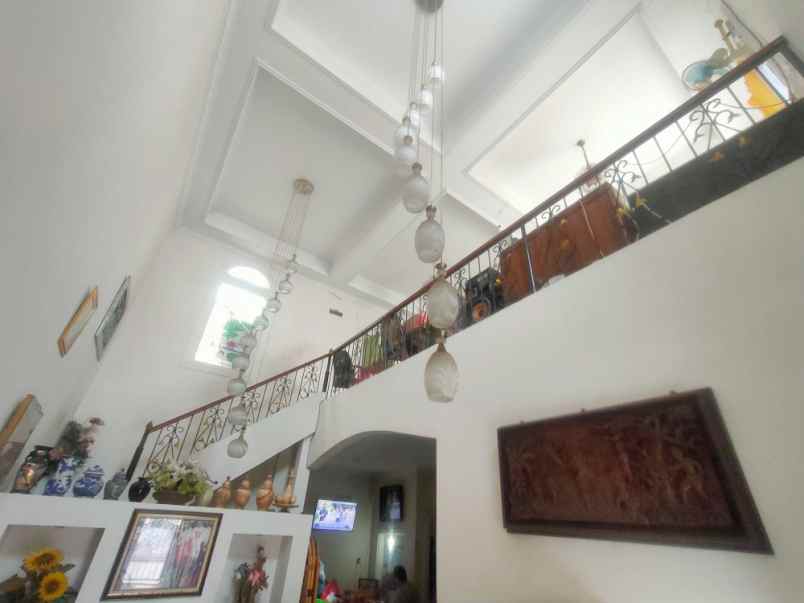 dijual rumah jl cendrawasih v blok d 16