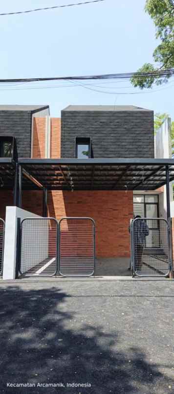 dijual rumah jl cisaranten kulon arcamanik