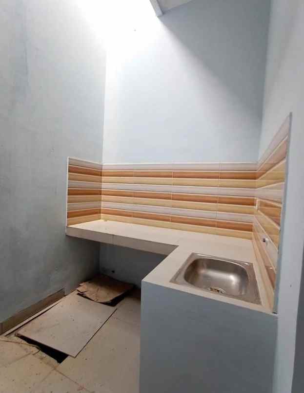 dijual rumah jl durian pancoran mas depok