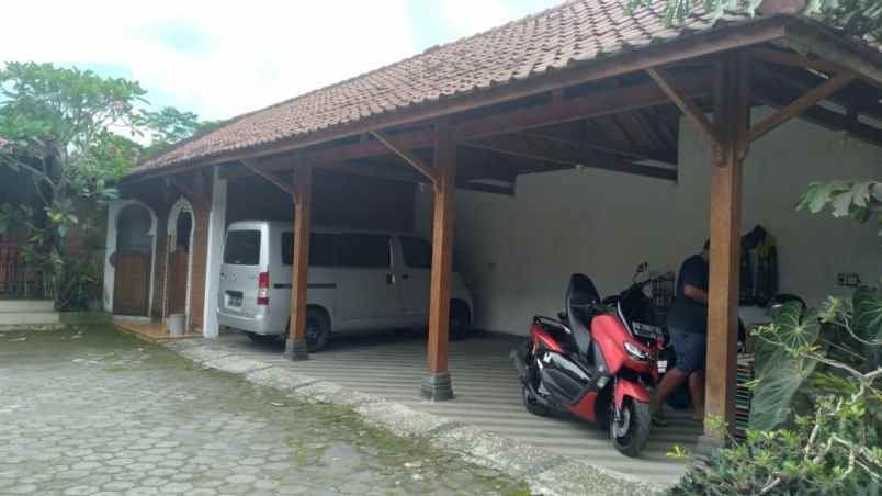 dijual rumah jl gading raya palgading